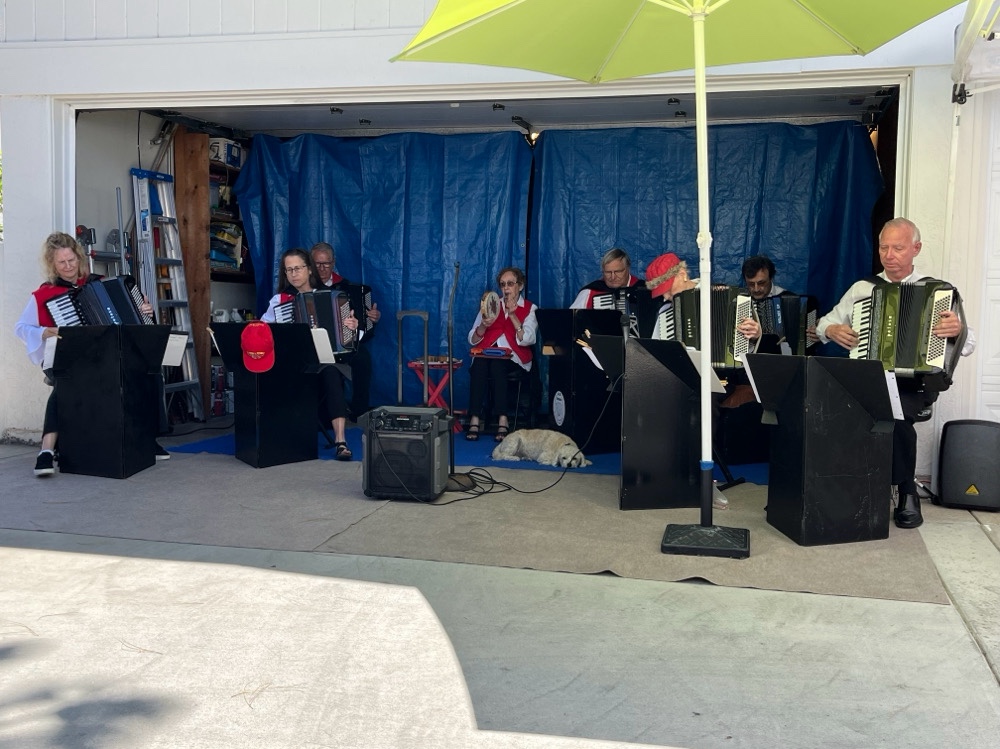 Meet Us!