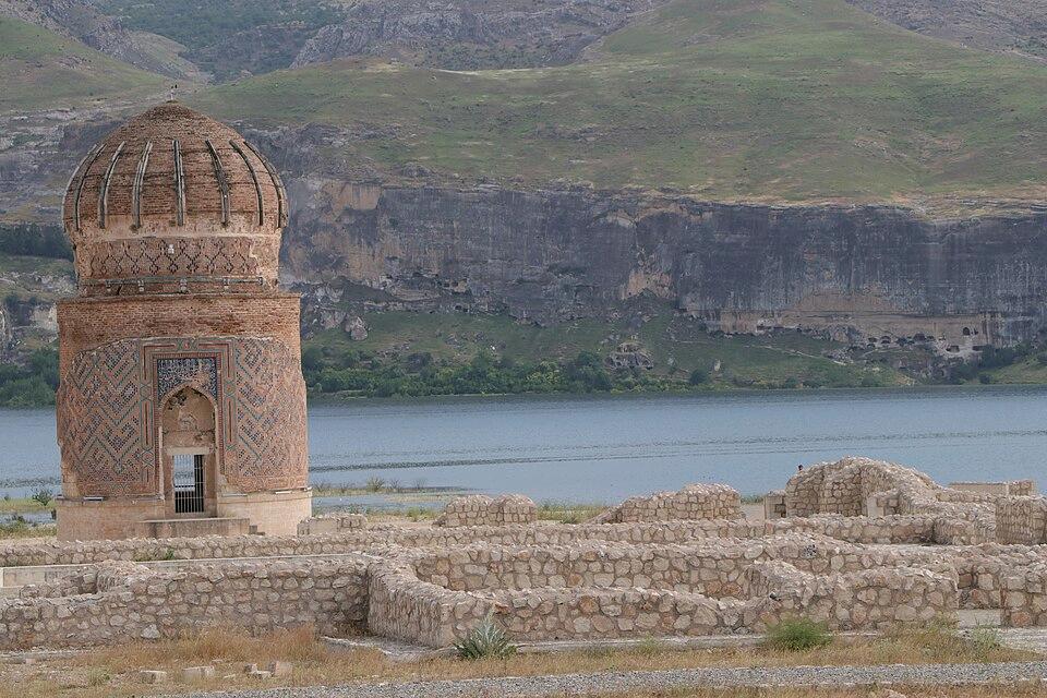 Zeynel Bey Türbesi 2