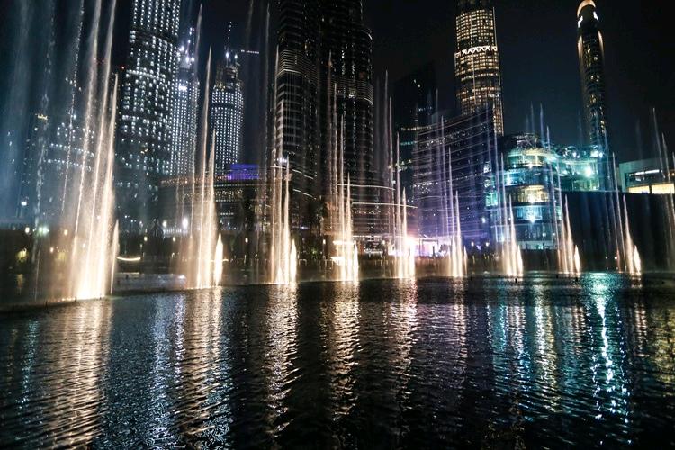 Dubai Fountain