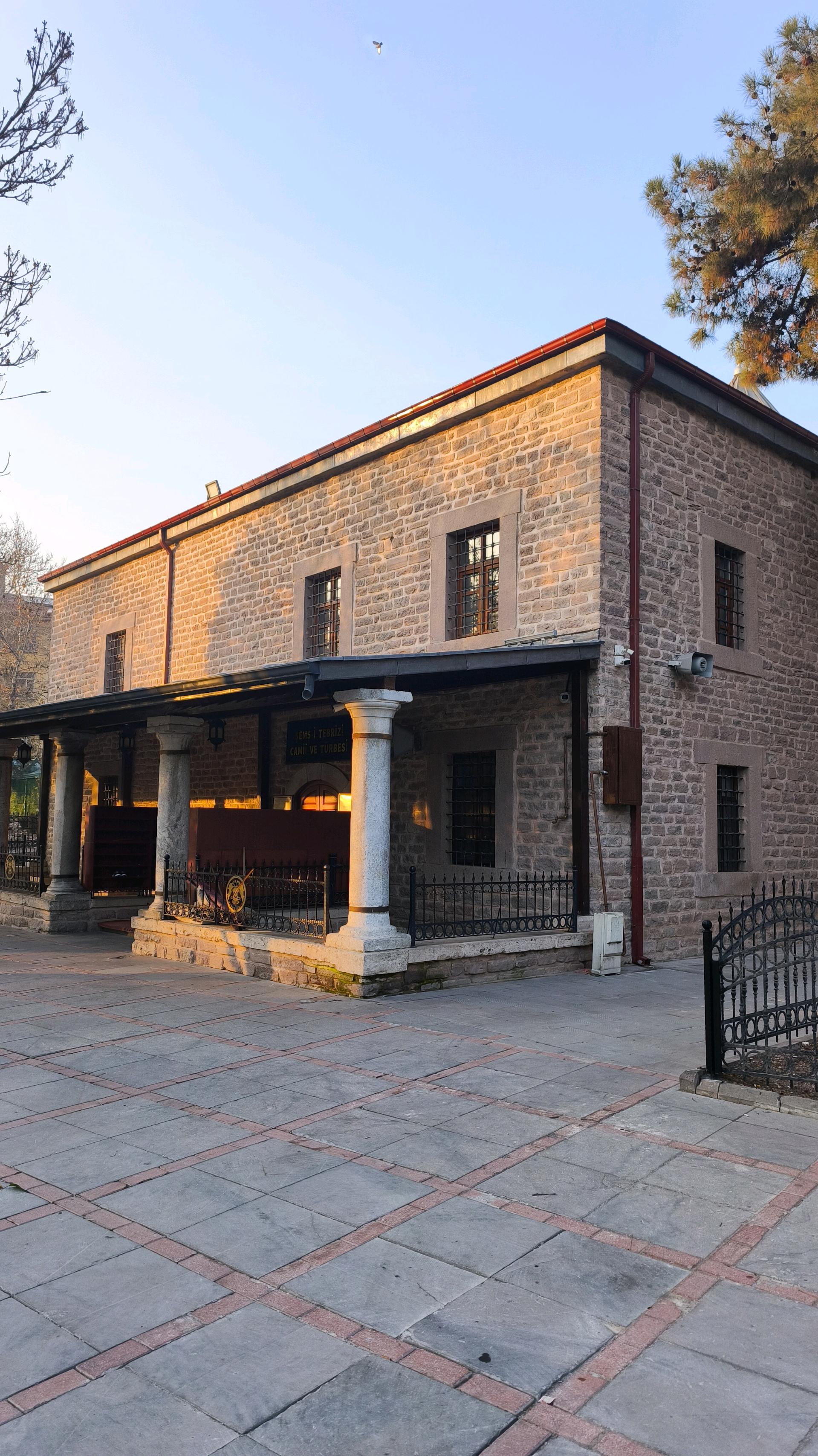 Şems-i Tebrizi Türbesi 3