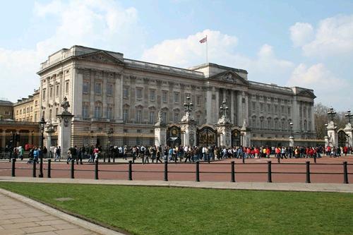 Buckingham Palace 5