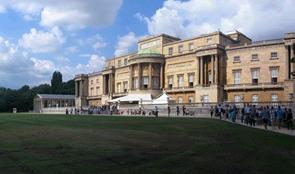 Buckingham Palace 4