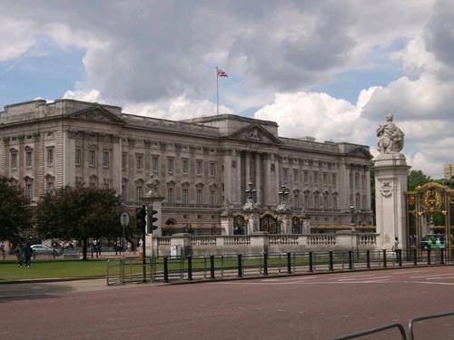 Buckingham Palace 3