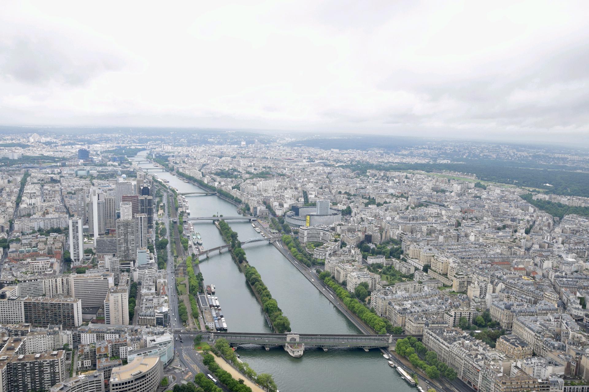 Paris, Seine Nehri Kıyıları