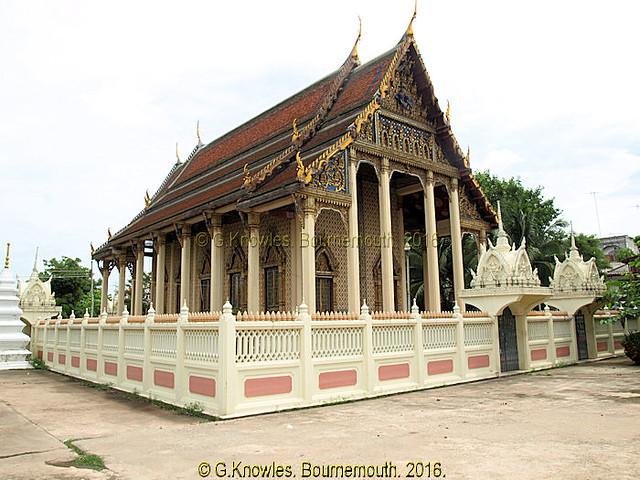 Amphoe Khao Phanom