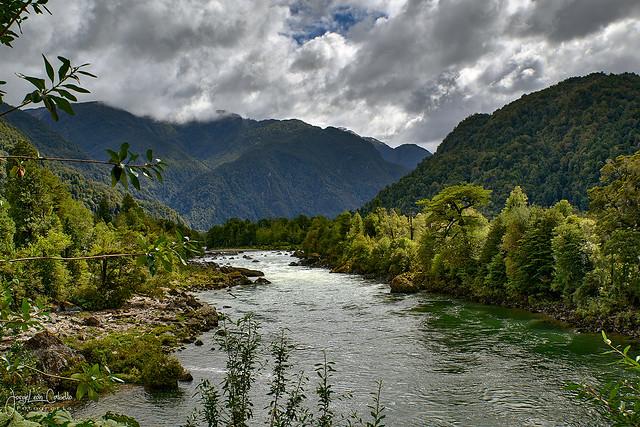 Lago Verde image