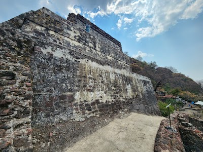 El Tepozteco (El Tepozteco)