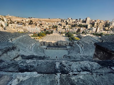 المسرح الروماني (Roman Theatre)