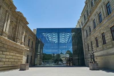 Azərbaycan Dövlət İncəsənət Muzeyi (State Museum of Art of Azerbaijan)