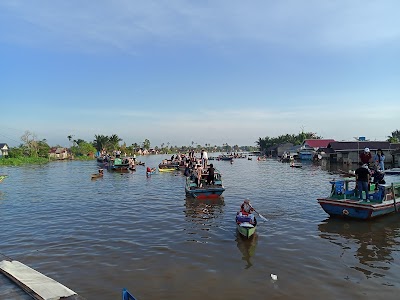 Sungai Martapura (Martapura River)