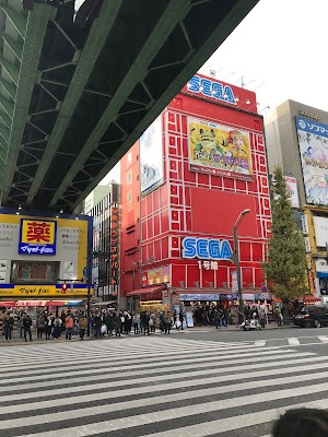 秋葉原 (Akihabara)