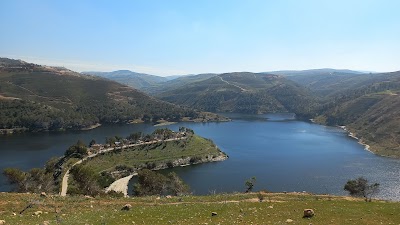 سد الملك طلال (King Talal Dam)