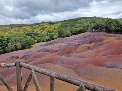 Les 7 Couleurs de Chamarel (Les 7 Couleurs de Chamarel)