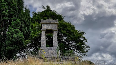 Eaglais Baile na Carraige (Ballinacarrigy Church)