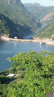 Lago Cahora Bassa (Lake Cahora Bassa)