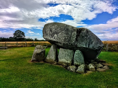 Dolmen Bhrownshill (Brownshill Dolmen)