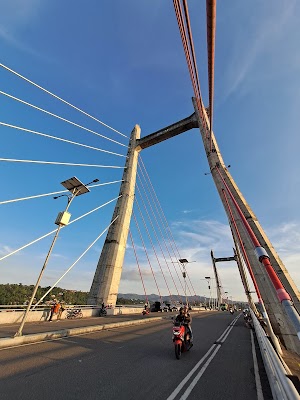 Jembatan Merah Putih (Merah Putih Bridge)