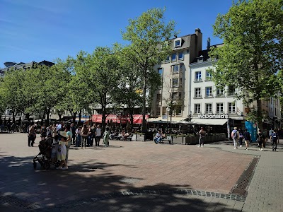 Place d'Armes (Place d'Armes)