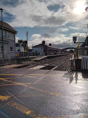 Stáisiún Iarnróid Chaisleán Riabhach (Castlerea Railway Station)