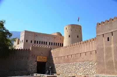 عيون الرستاق الحارة (Al Rustaq Hot Springs)