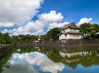 皇居 (Imperial Palace)