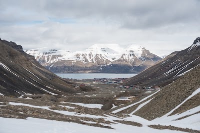 Longyearbreen (Longyear Glacier)