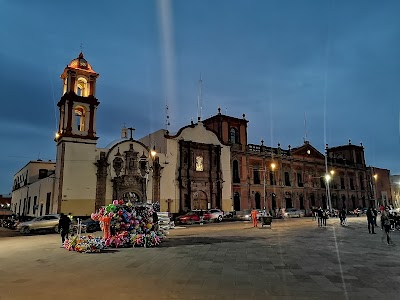 Plaza de los Fundadores (Plaza de los Fundadores)