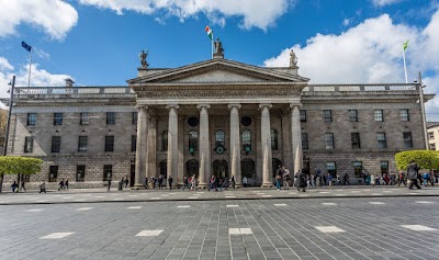 Ionad Cuairteoirí GPO Witness History (The GPO Witness History Visitor Centre)