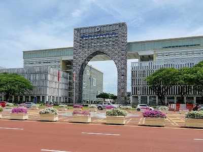 Dataran Putrajaya (Putrajaya Square)