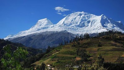 Montaña Huascarán (Huascarán Mountain)