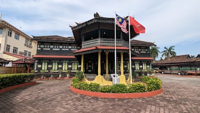 Istana Balai Besar (Istana Balai Besar)