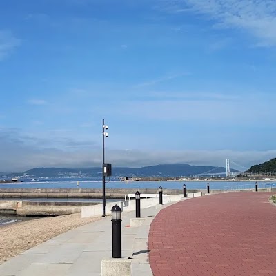 神戸須磨海水浴場 (Kobe Suma Beach)