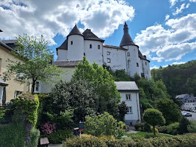 Gärten vum Schlass Klierf (Clervaux Castle Gardens)