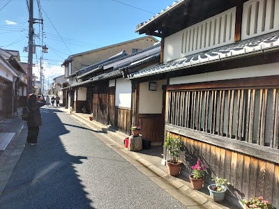 奈良町 (Naramachi)