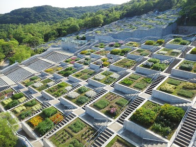 淡路夢舞台 (Awaji Yumebutai)