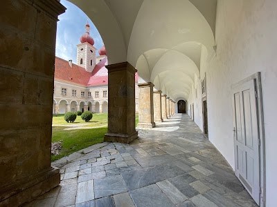 Stift St. Lambrecht (St. Lambrecht Abbey)