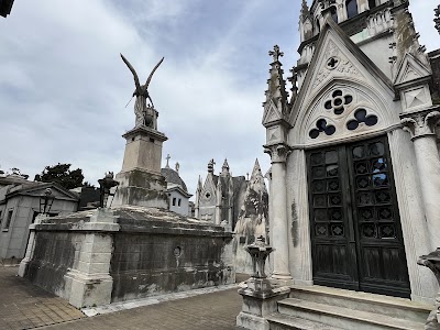 Cementerio de la Recoleta (Recoleta Cemetery)