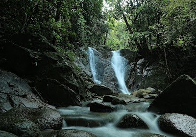 Air Terjun Latu (Air Terjun Latu)