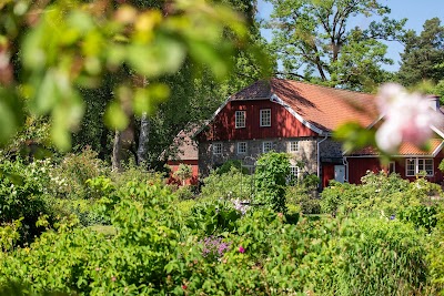 Agder Naturmuseum og Botaniske Hage (Agder Natural History Museum and Botanical Garden)