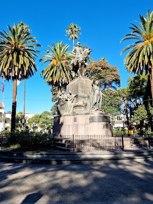 Plaza 9 de Julio (Plaza 9 de Julio)