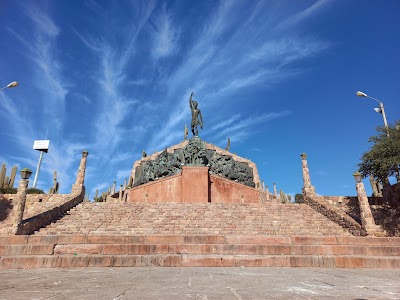 Monumento a los Héroes de la Independencia (Monumento a los Héroes de la Independencia)