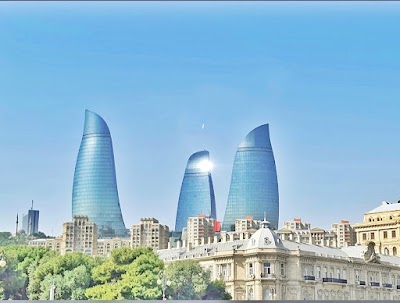 Bakı Bulvarı (Baku Boulevard)