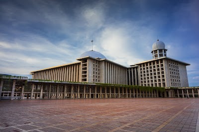 Masjid Istiqlal (Istiqlal Mosque)