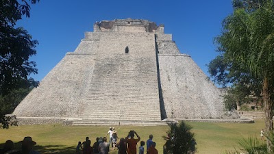 Uxmal (Uxmal)