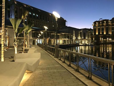 Quai D'Armes (Port Louis Waterfront)