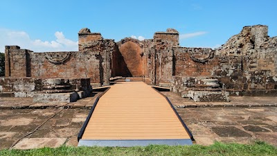 La Santísima Trinidad del Paraná (La Santísima Trinidad del Paraná)