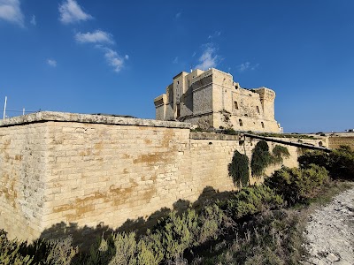 Forte San Luċjan (Fort St. Lucian)