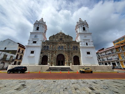 Catedral Metropolitana de Panamá (Panama City Cathedral)