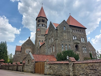 Abtei St. Maurice an St. Maurus (Abbey of St. Maurice and St. Maurus)