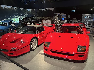 متحف السيارات الملكي (Royal Automobile Museum)